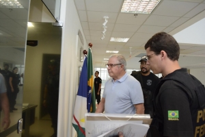 Ex-governador Neudo Campos segue preso