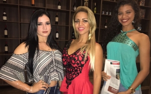 Da Crisvídeo: Dayana Alves, Tissiany Cipriano e Emilly Mello, prontas para divulgar o empreendiemento dos humoristas Zé Badalo, Zé da Paraíba e Cibalena