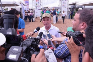 Antônio Denarium marca presença