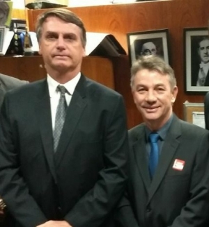 Denarium tem apoio de Bolsonaro