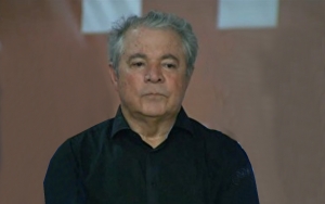 Exonerado, foragido, Neudo agia como se governador fosse