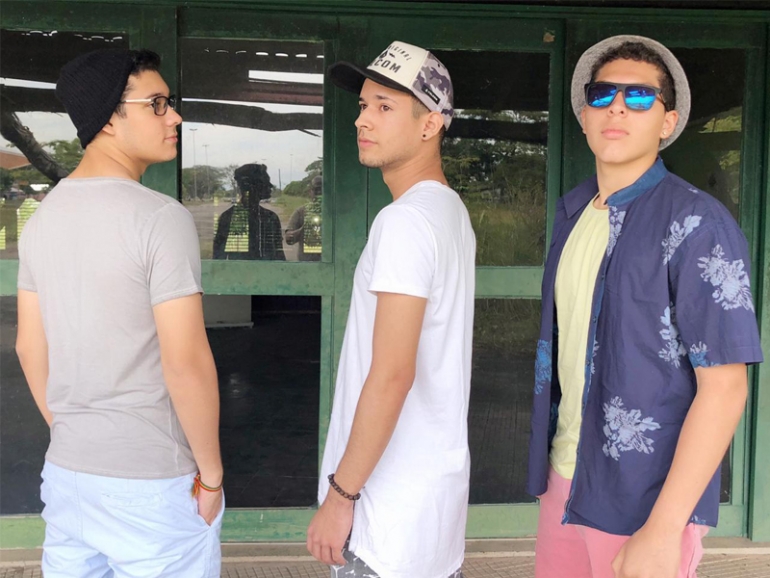 Trio Assombro