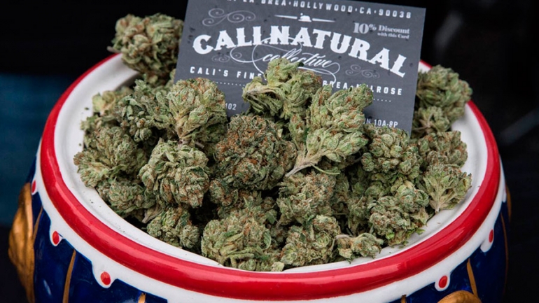 “Vou fumar maconha na Califórnia”